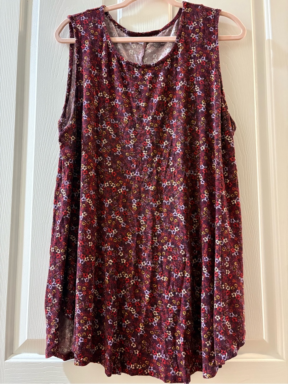 Lane Bryant  Sleeveless Floral Swing Top   SZ 18/20